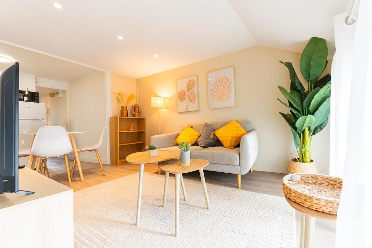 Duplex Confortable En Centre Avec 2 Chambres Châlons-en-Champagne Eksteriør billede