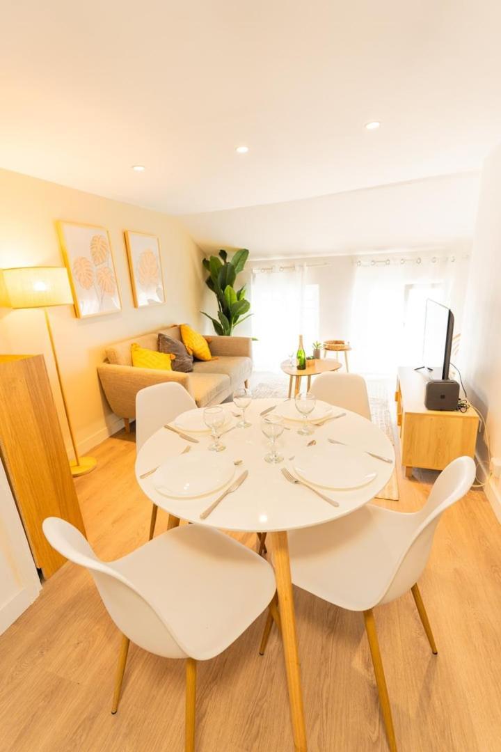 Duplex Confortable En Centre Avec 2 Chambres Châlons-en-Champagne Eksteriør billede